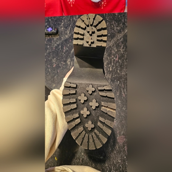 Torrid heeled booties - Picture 4 of 4